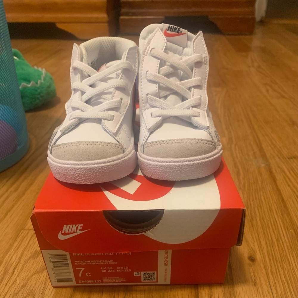 Nike blazer